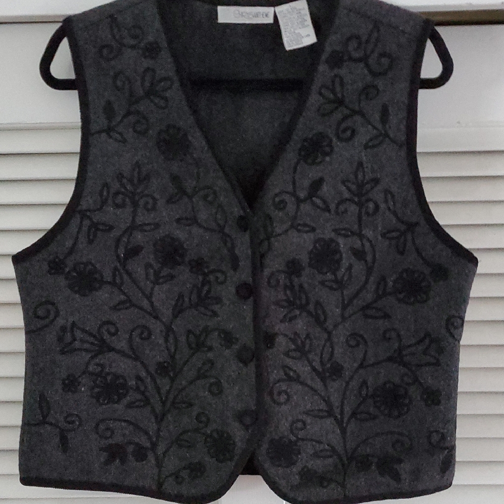 Vintage Chrysantheme Gray Floral Embroidered Vest Size L